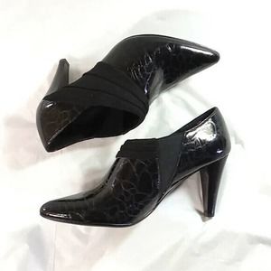 Impo stretch Taura women's size 8.5 black pumps *